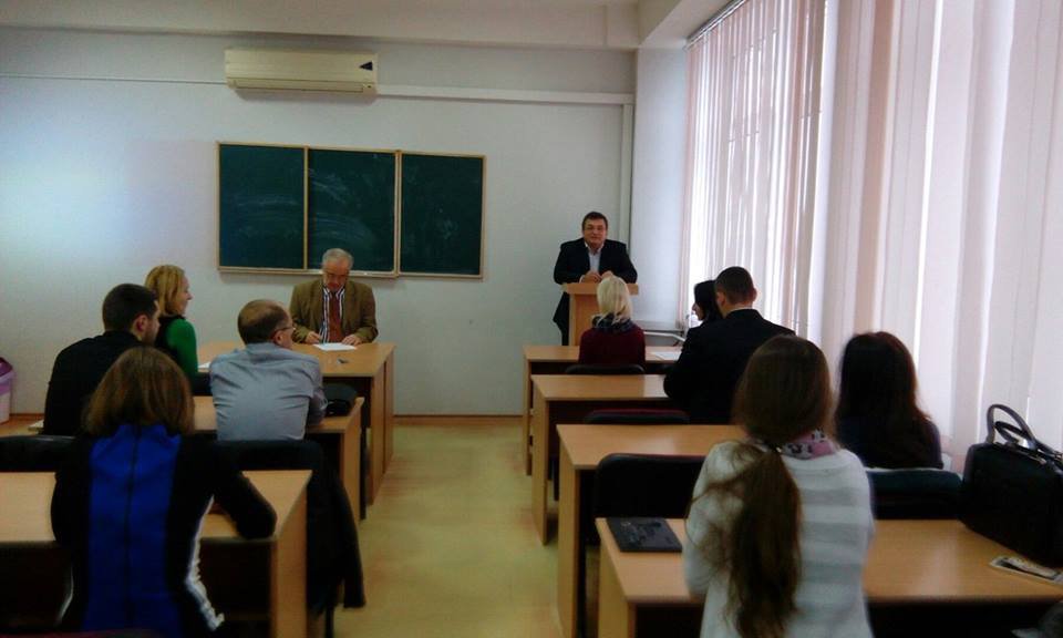 Майбутні дипломати провели науково-практичну конференцію Майбутні дипломати провели науково-практичну конференцію