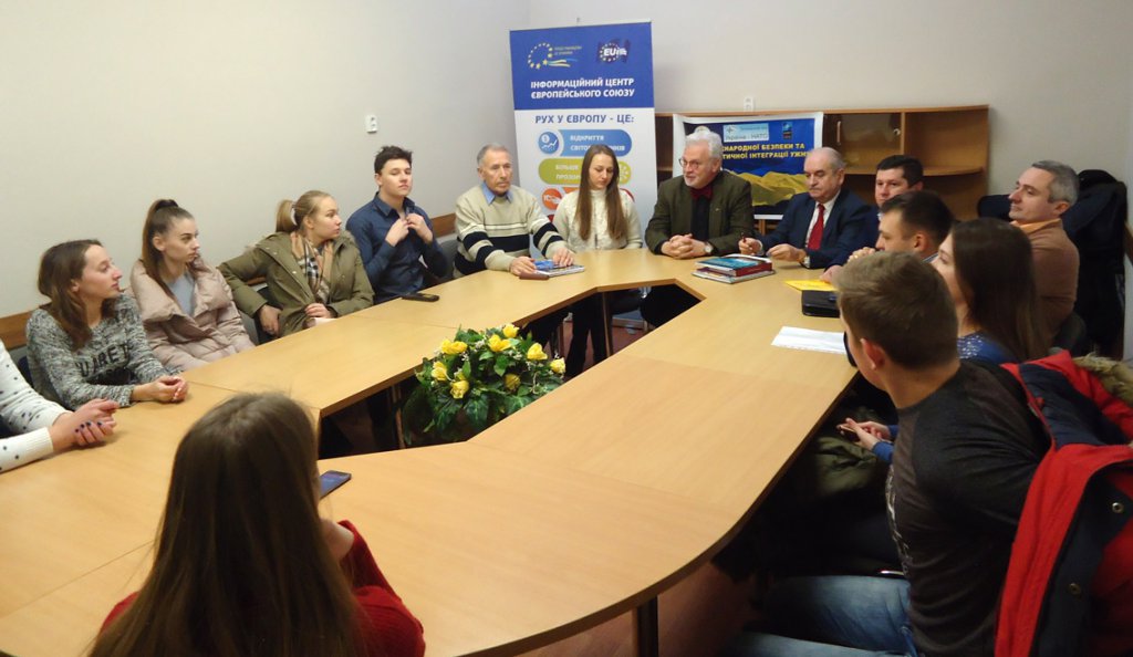 НА ФАКУЛЬТЕТІ ІСТОРІЇ ТА МІЖНАРОДНИХ ВІДНОСИН ВІДЗНАЧИЛИ ДЕНЬ УКРАЇНСЬКОЇ ДИПЛОМАТІЇ НА ФАКУЛЬТЕТІ ІСТОРІЇ ТА МІЖНАРОДНИХ ВІДНОСИН ВІДЗНАЧИЛИ ДЕНЬ УКРАЇНСЬКОЇ ДИПЛОМАТІЇ