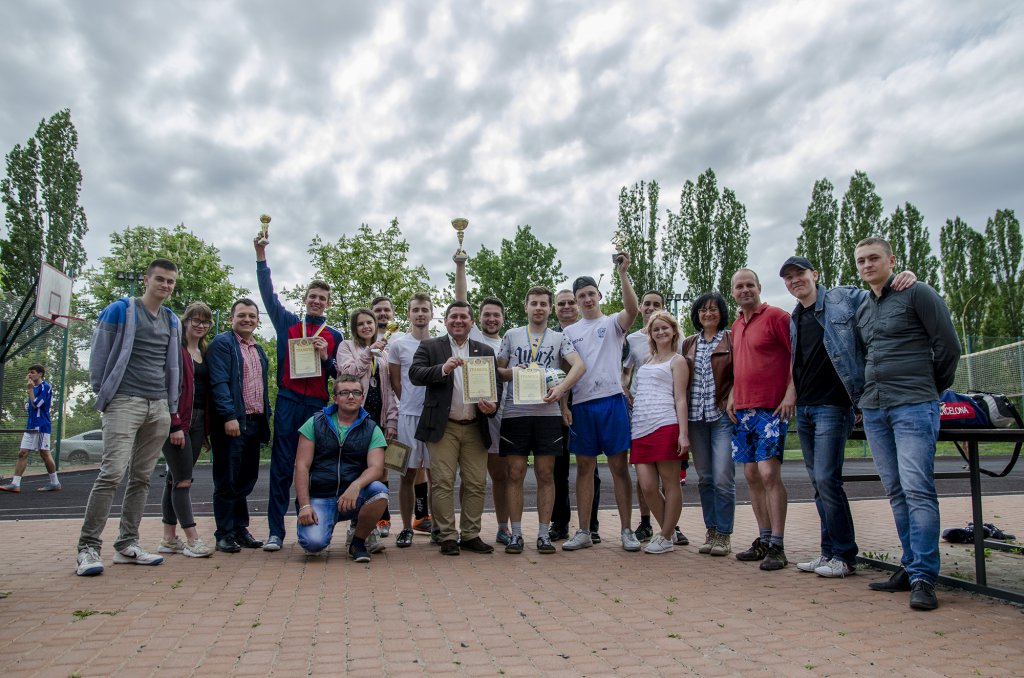 Кубок декана ФІМВ Кубок декана ФІМВ