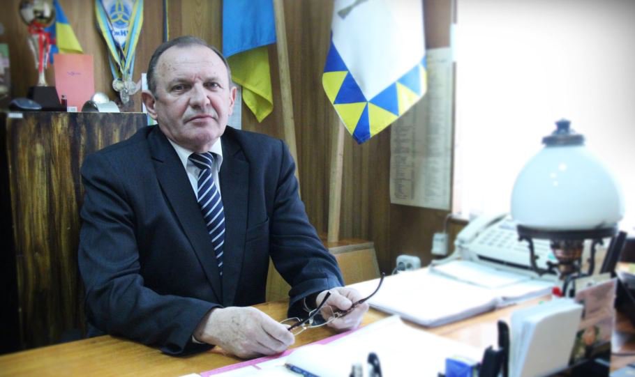 Василь Лендєл: «Хочемо бачити в себе студентів, для яких хімія – це життя» Василь Лендєл: «Хочемо бачити в себе студентів, для яких хімія – це життя»