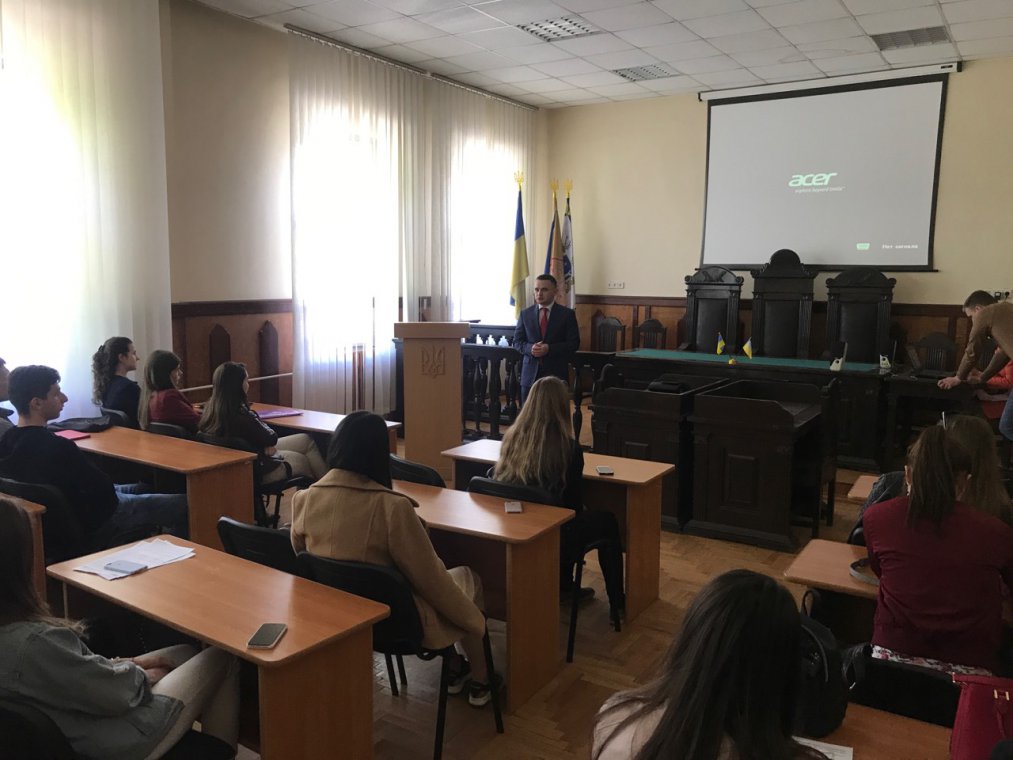 Юридичний факультет відвідав директор Львівського територіального управління НАБУ Юридичний факультет відвідав директор Львівського територіального управління НАБУ
