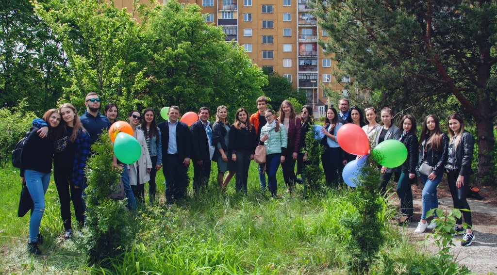 Алея випускників - 2019! Алея випускників - 2019!