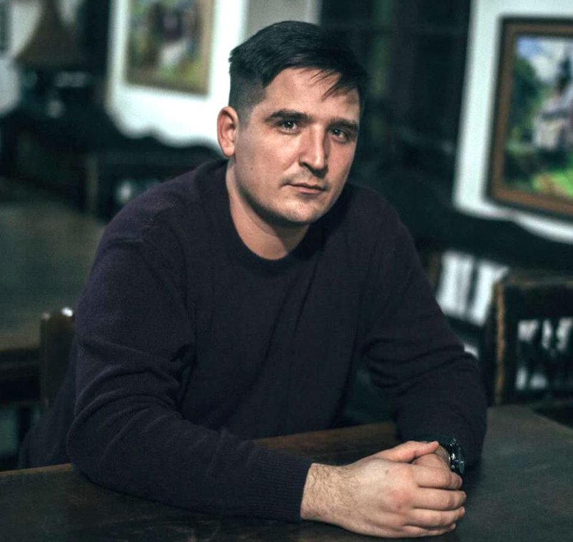 Ужнівський айтівець став членом Національної спілки письменників України Ужнівський айтівець став членом Національної спілки письменників України