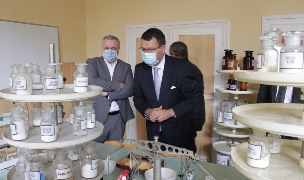 Deputy Minister of Education and Science Ihor Harbaruk visited Uzhhorod National University Deputy Minister of Education and Science Ihor Harbaruk visited Uzhhorod National University