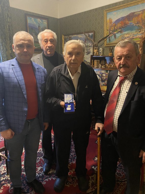 Академік Людвик Шимон відсвяткував 90-річчя Академік Людвик Шимон відсвяткував 90-річчя