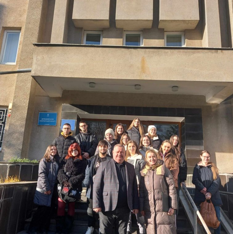 ВІД ТЕОРІЇ ДО ПРАКТИКИ: АРХІВНО-МУЗЕЙНА ПРАКТИКА СТУДЕНТІВ ФАКУЛЬТЕТУ ІСТОРІЇ ТА МІЖНАРОДНИХ ВІДНОВСИН. ВІД ТЕОРІЇ ДО ПРАКТИКИ: АРХІВНО-МУЗЕЙНА ПРАКТИКА СТУДЕНТІВ ФАКУЛЬТЕТУ ІСТОРІЇ ТА МІЖНАРОДНИХ ВІДНОВСИН.